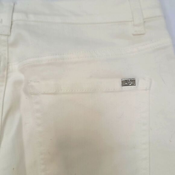 NWOT, DG2 Women's Jeans Capri - Picture 5 of 5